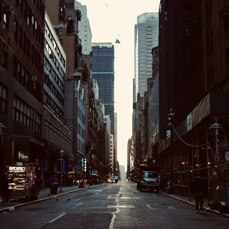 Sophia Johnson - Expat family life guide in United States